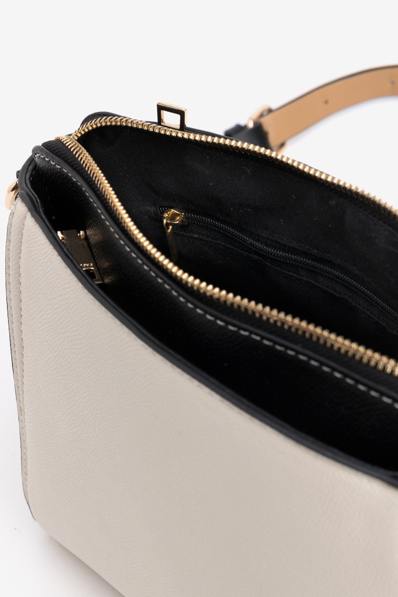 Minimal Crossbody Wallet Bag