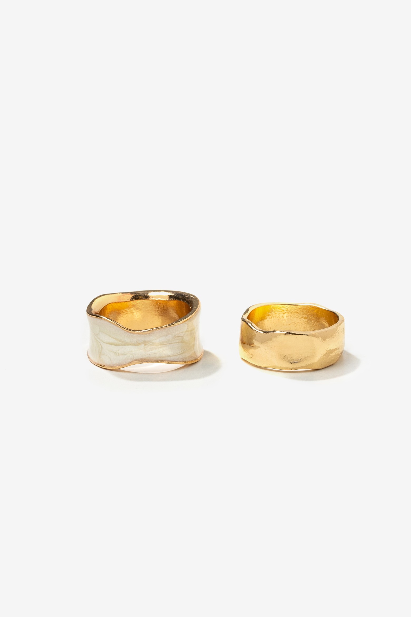 Set of Gold-Tone Rings