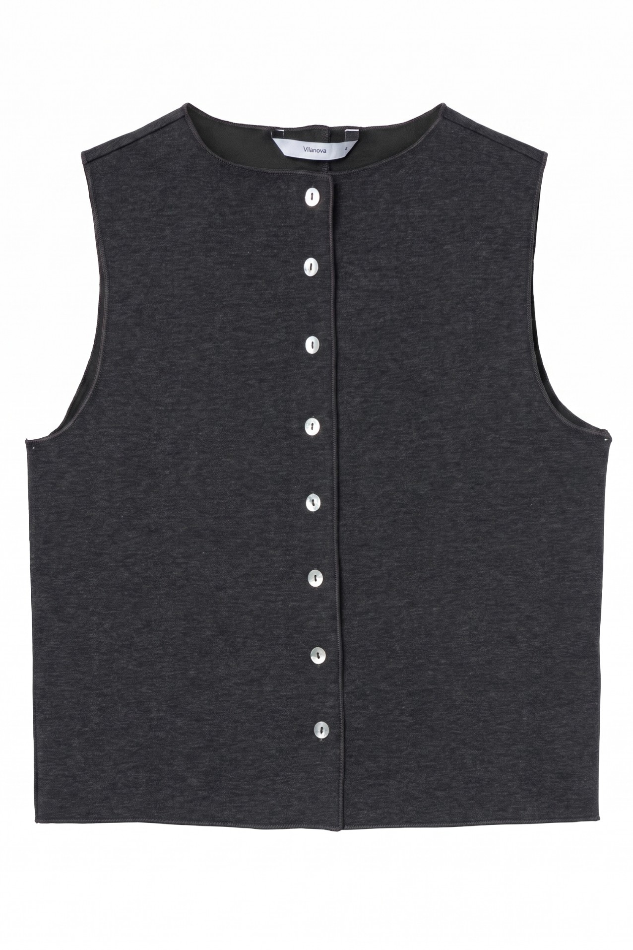 Grey sleeveless buttoned tee