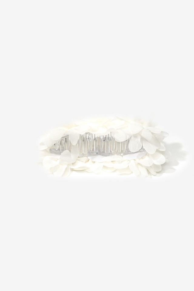 White Floral Hair Clip White Floral Hair Clip