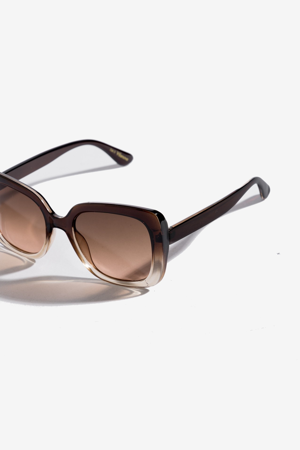 Sunglass