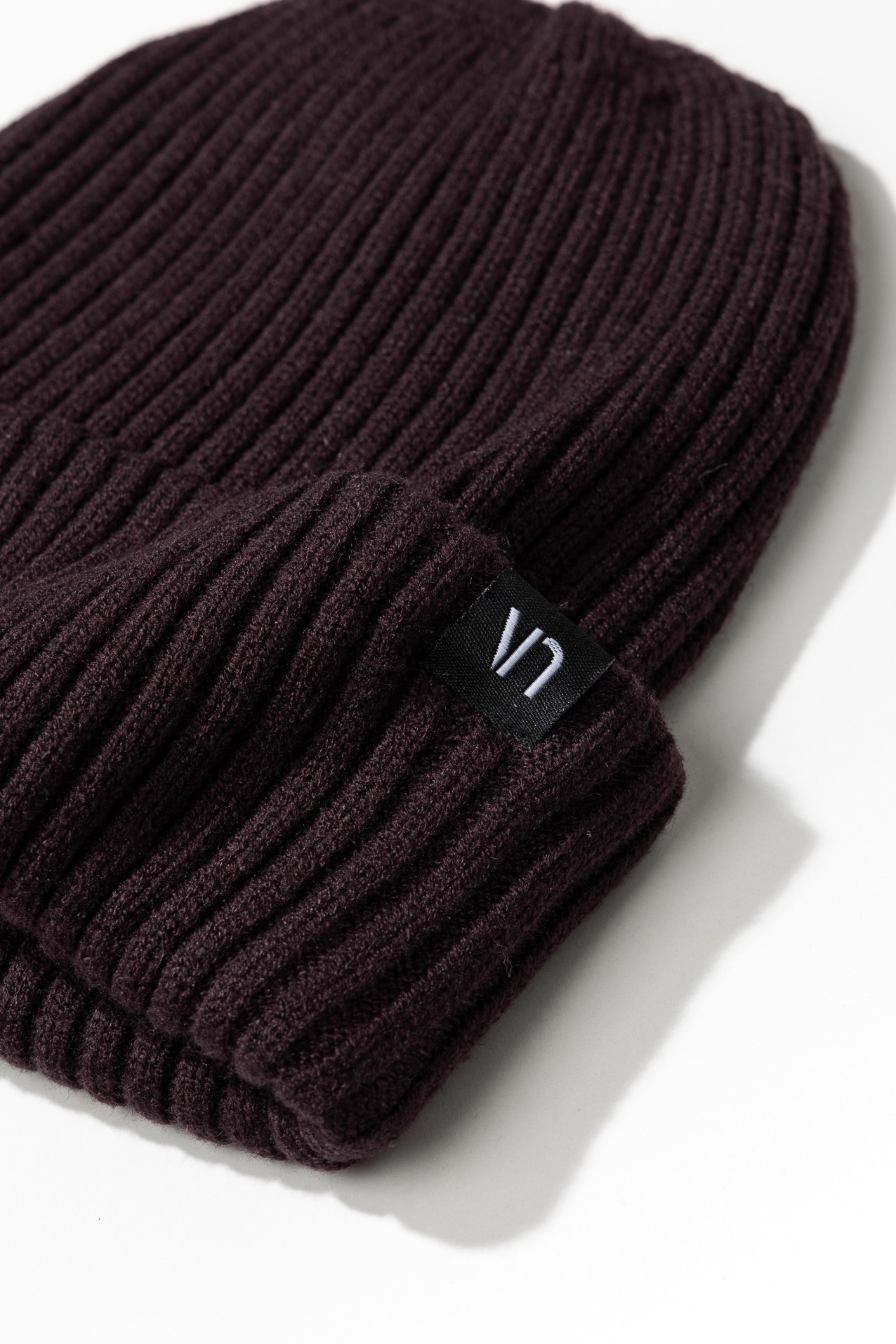 Gorro de punto burdeos