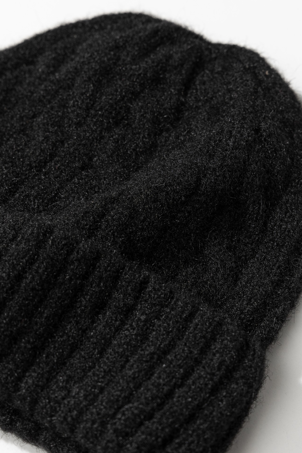 Black Ribbed Knit Beanie