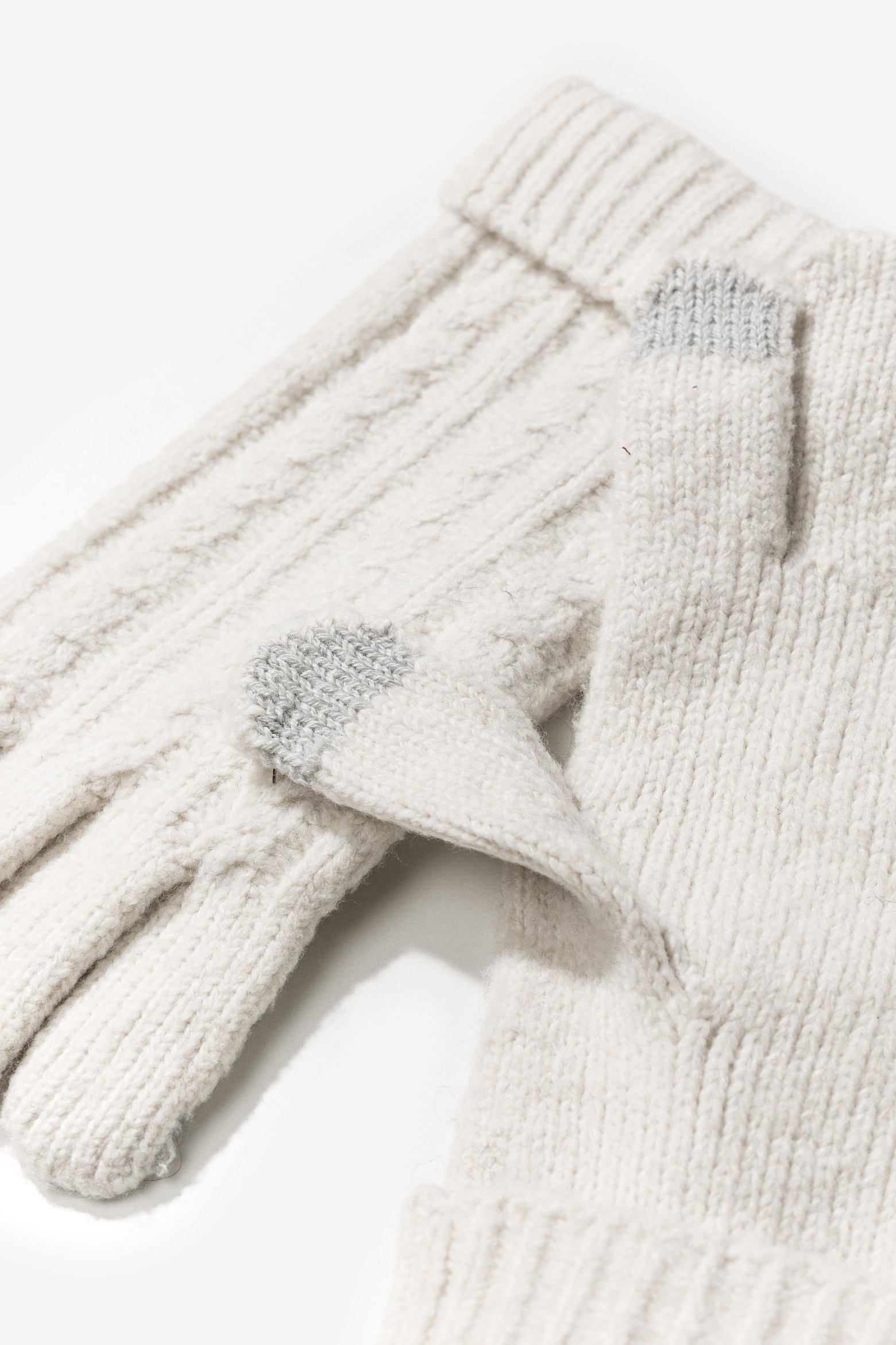 Ecru Knit Gloves