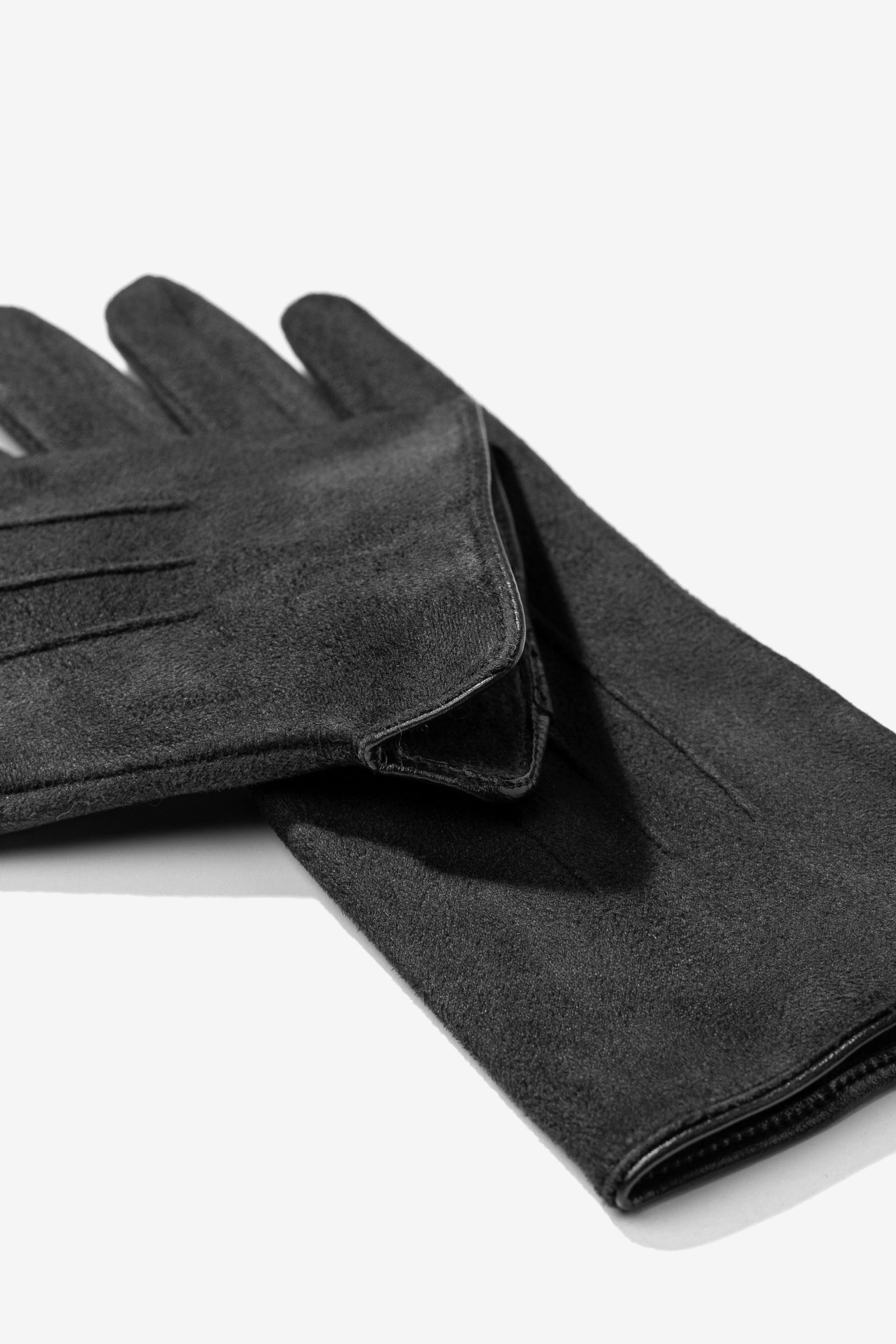 Black Touchscreen Gloves