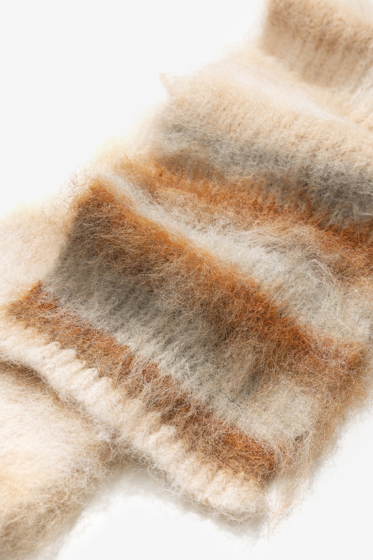 Bufanda de rayas beige