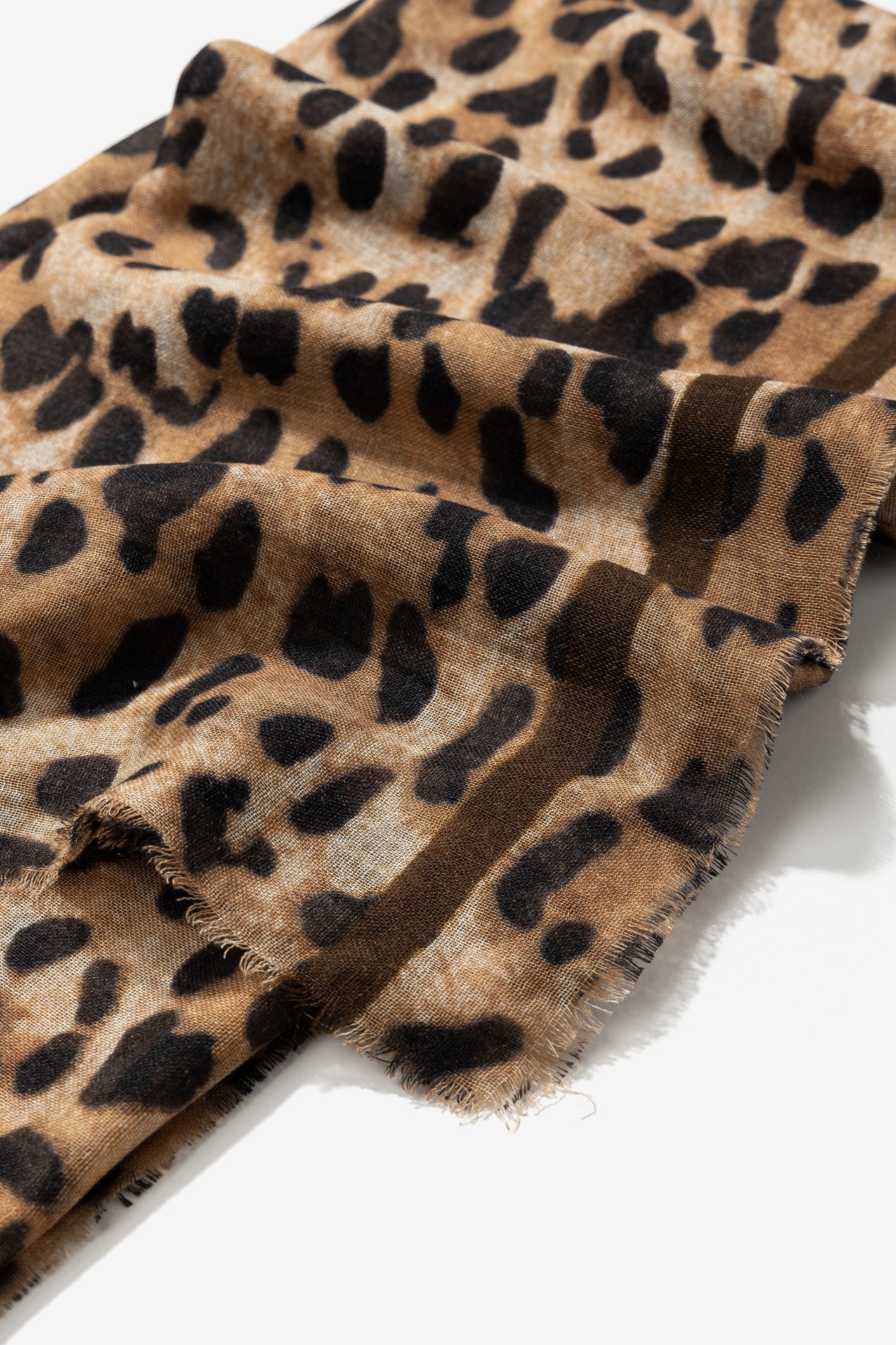Len�o castanho animal print