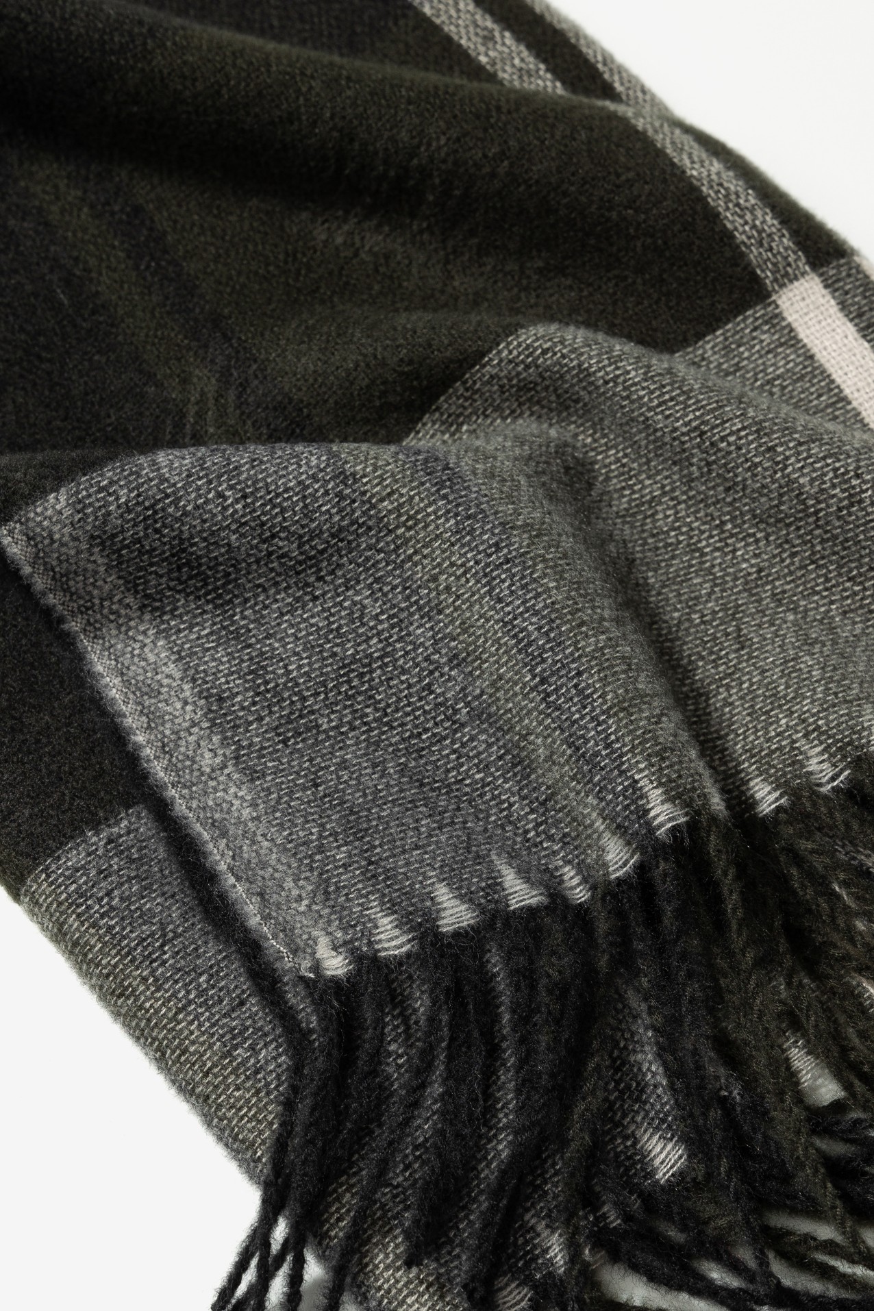 Checked Fringed Scarf