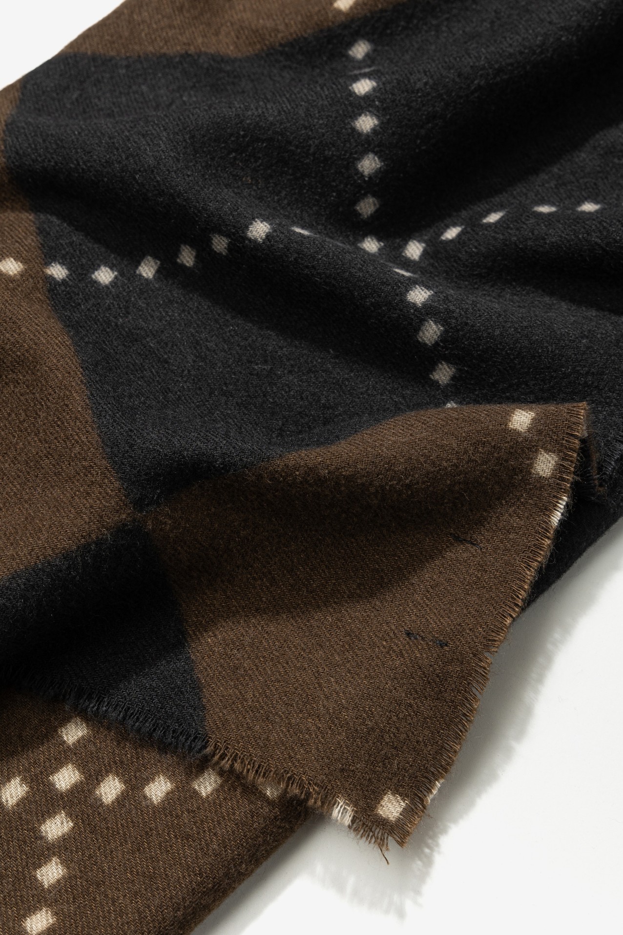 Brown Geometric Fringed Scarf
