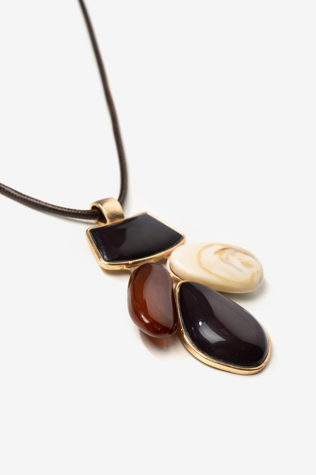 Gold Toned Pendant Necklace