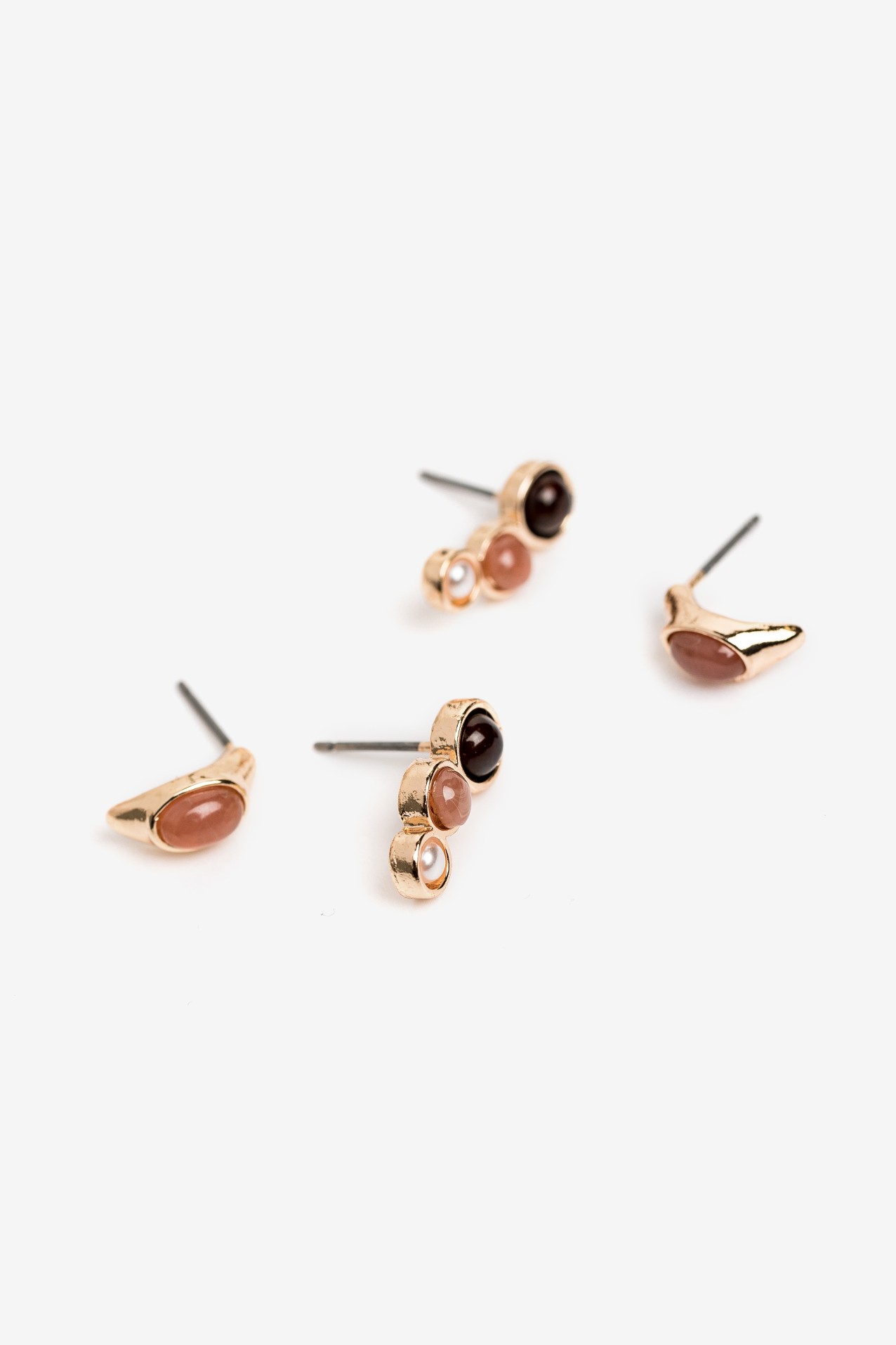 Small Gold Minimalist Earrings