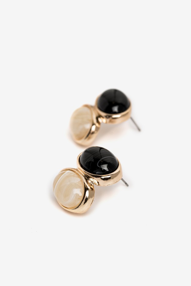Gold Minimalist Stud Earrings Gold Minimalist Stud Earrings