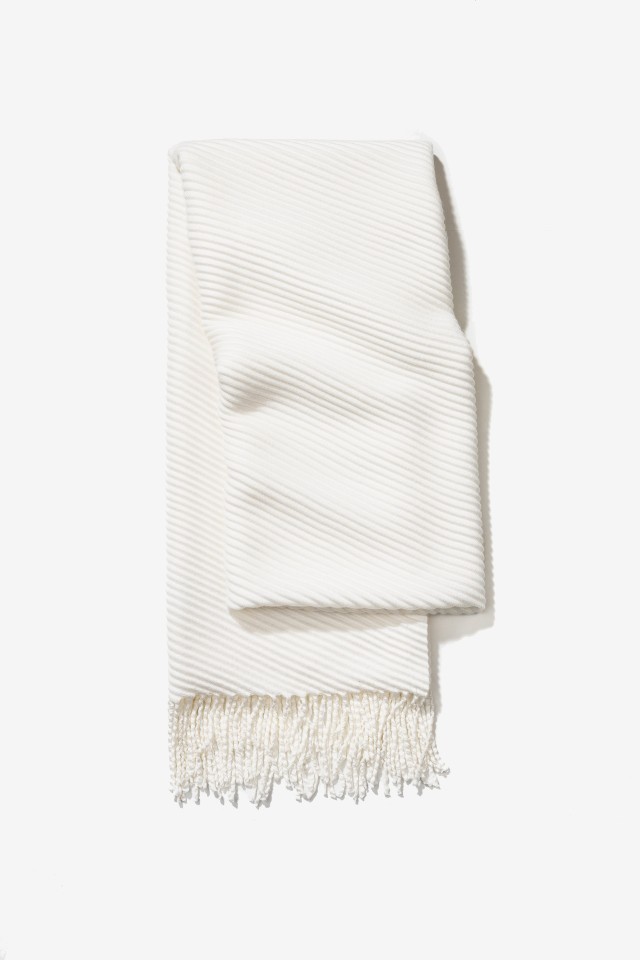 Pleated Rectangular Throw