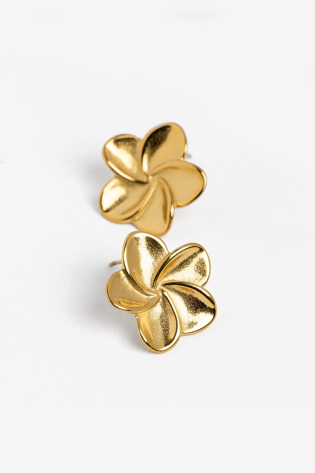 Golden Flower Stud Earrings