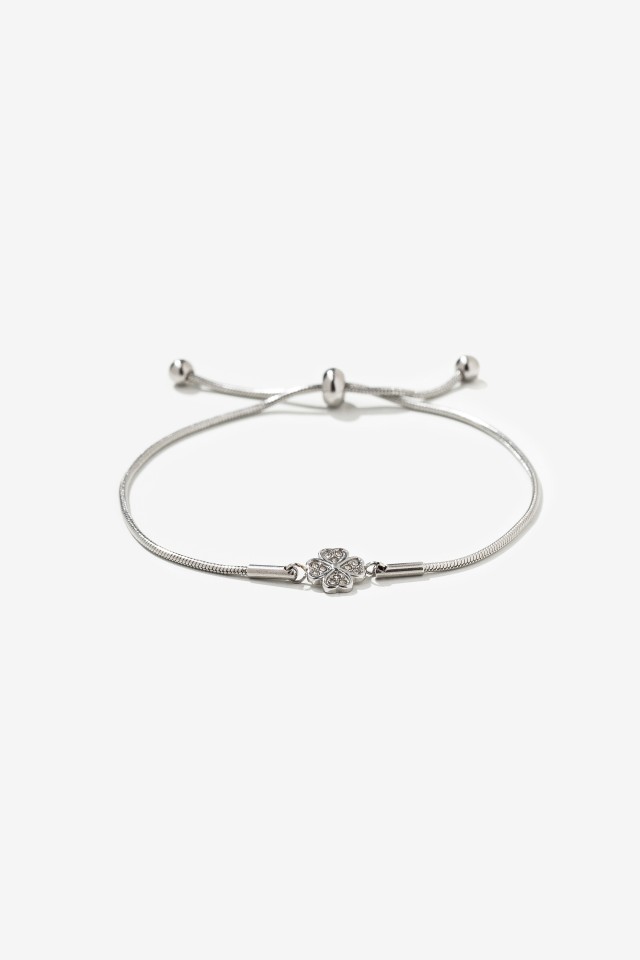 Stainless Steel Bracelet with Shiny Clover