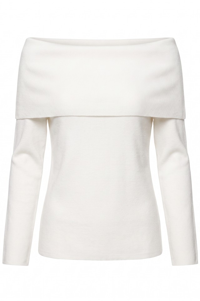 Off-Shoulder Slim Knit Sweater Off-Shoulder Slim Knit Sweater