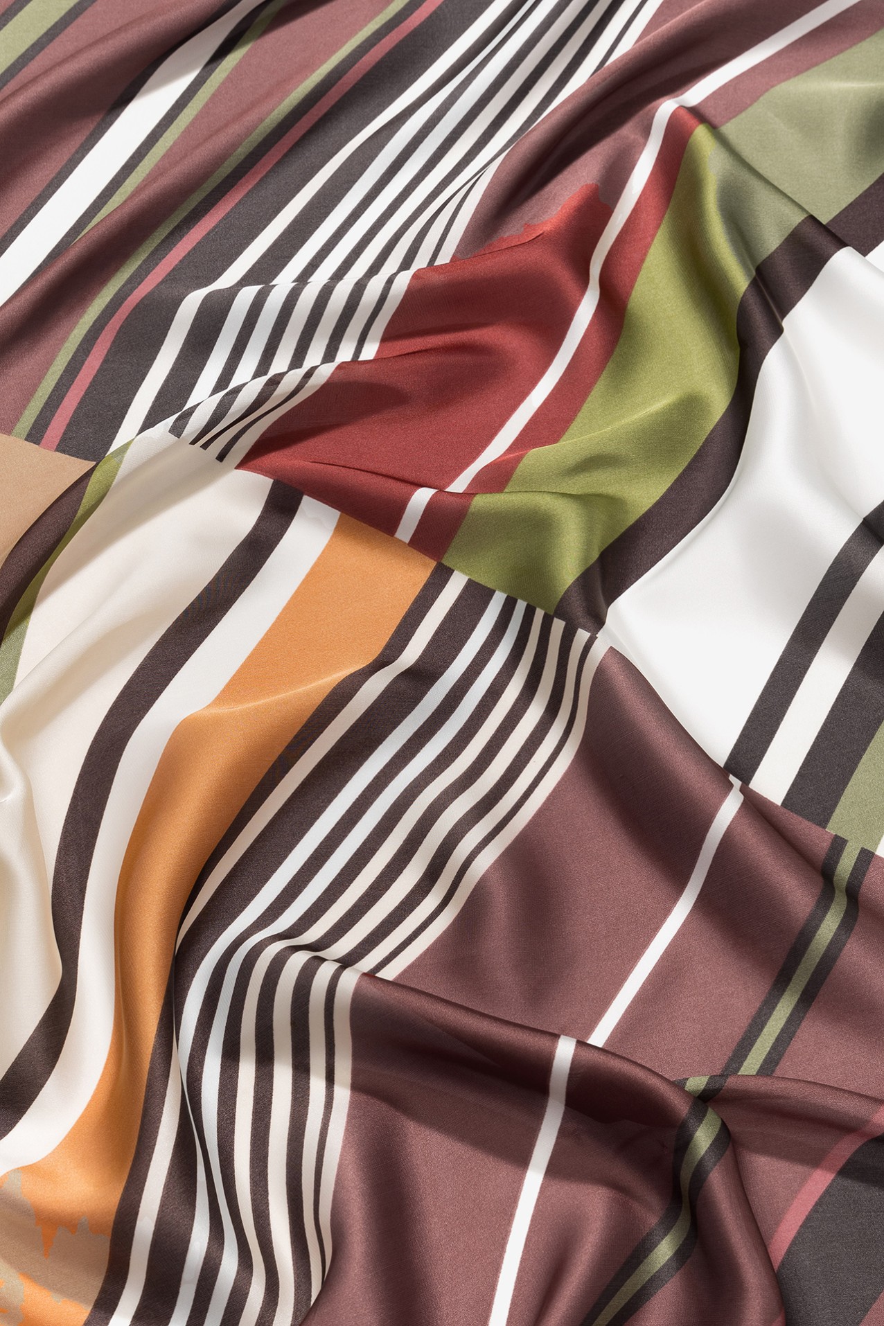 Beige Scarf With Stripes