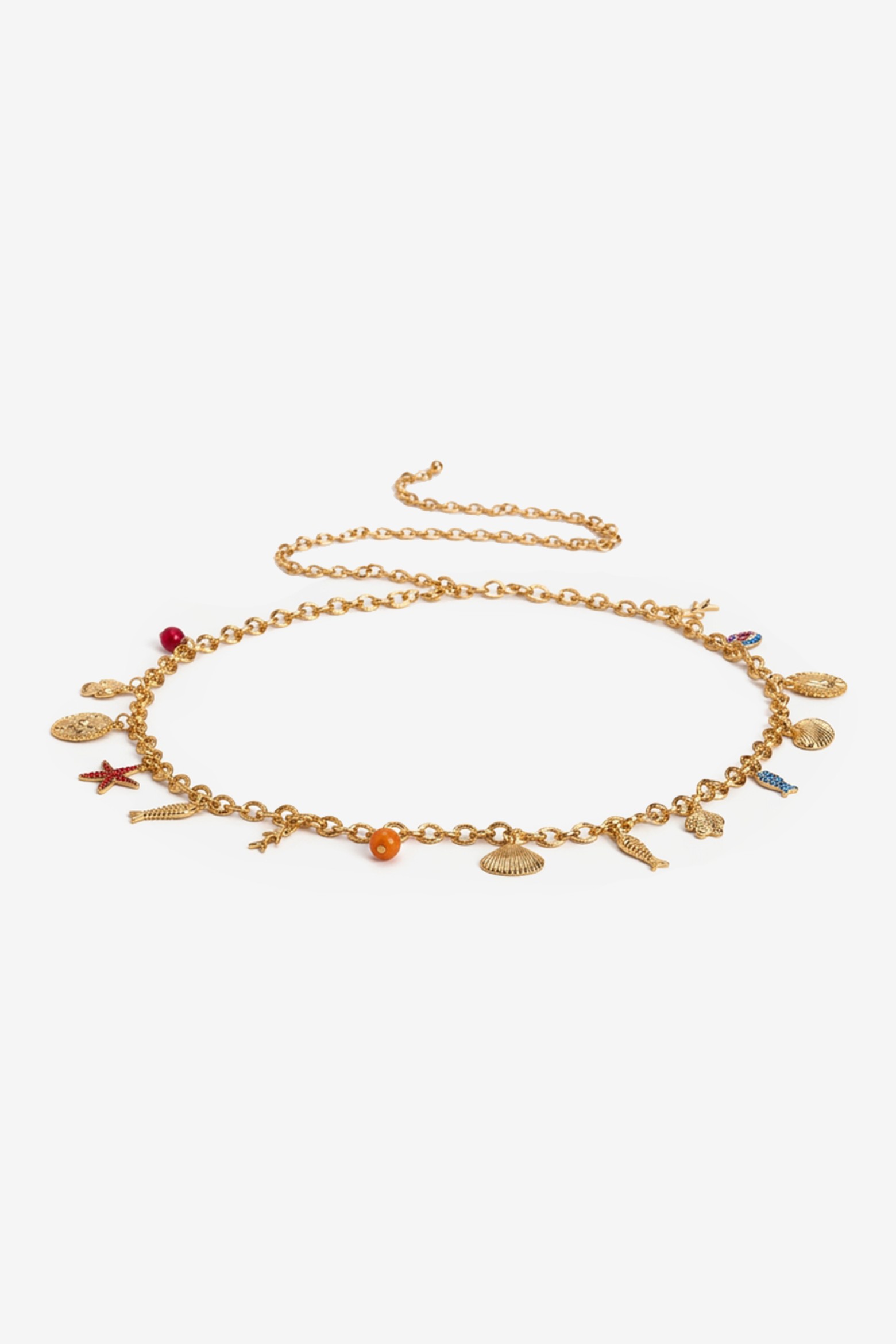 Cinto dourado com pendentes