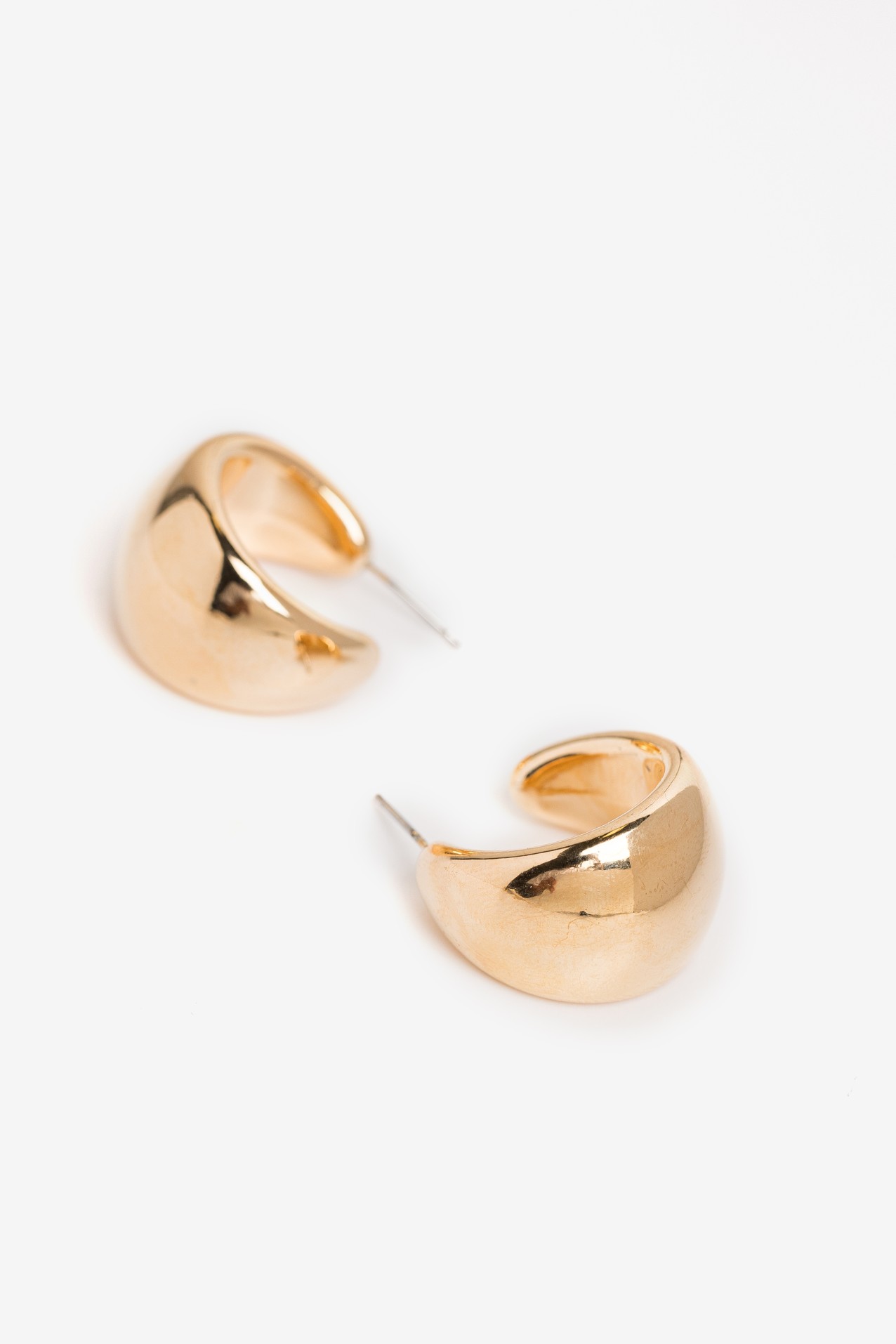 Chunky Gold Hoop Earrings