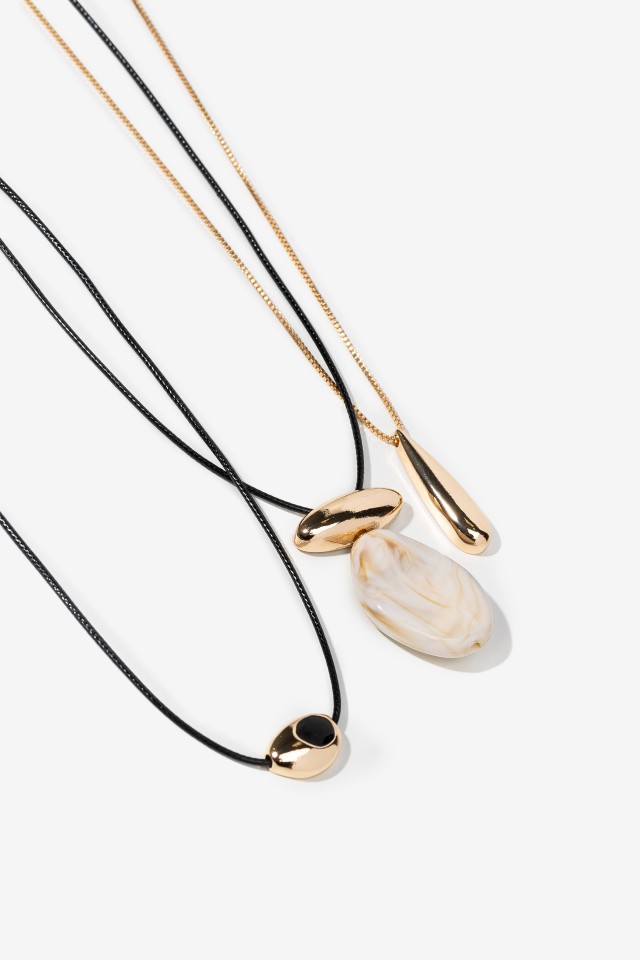 Triple Layer Black Gold Necklace Triple Layer Black Gold Necklace