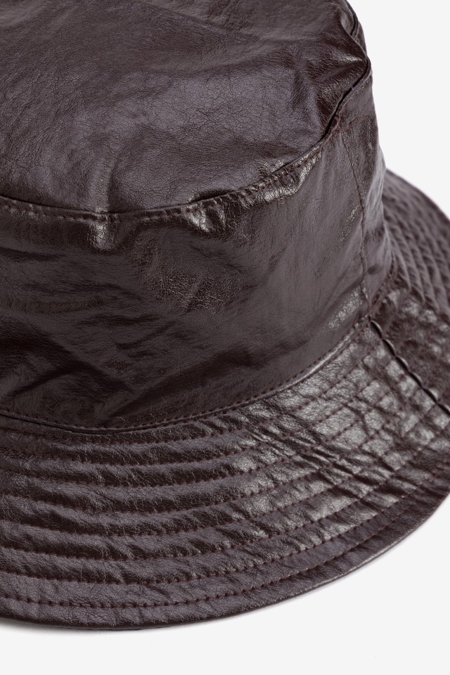Bucket reversible marrón y azul Bucket reversible marrón y azul