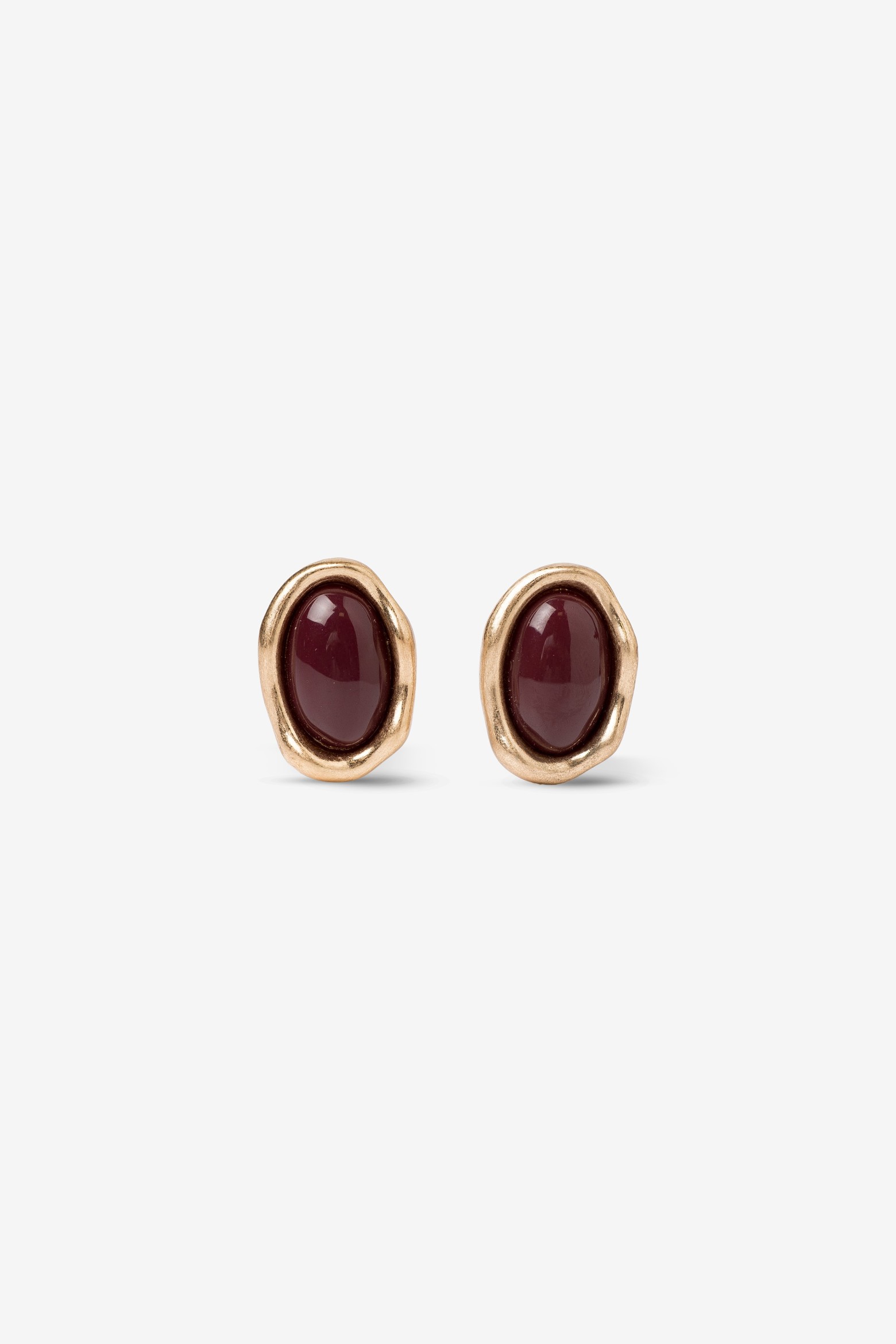 Oval Gold Earrings Wine Stone