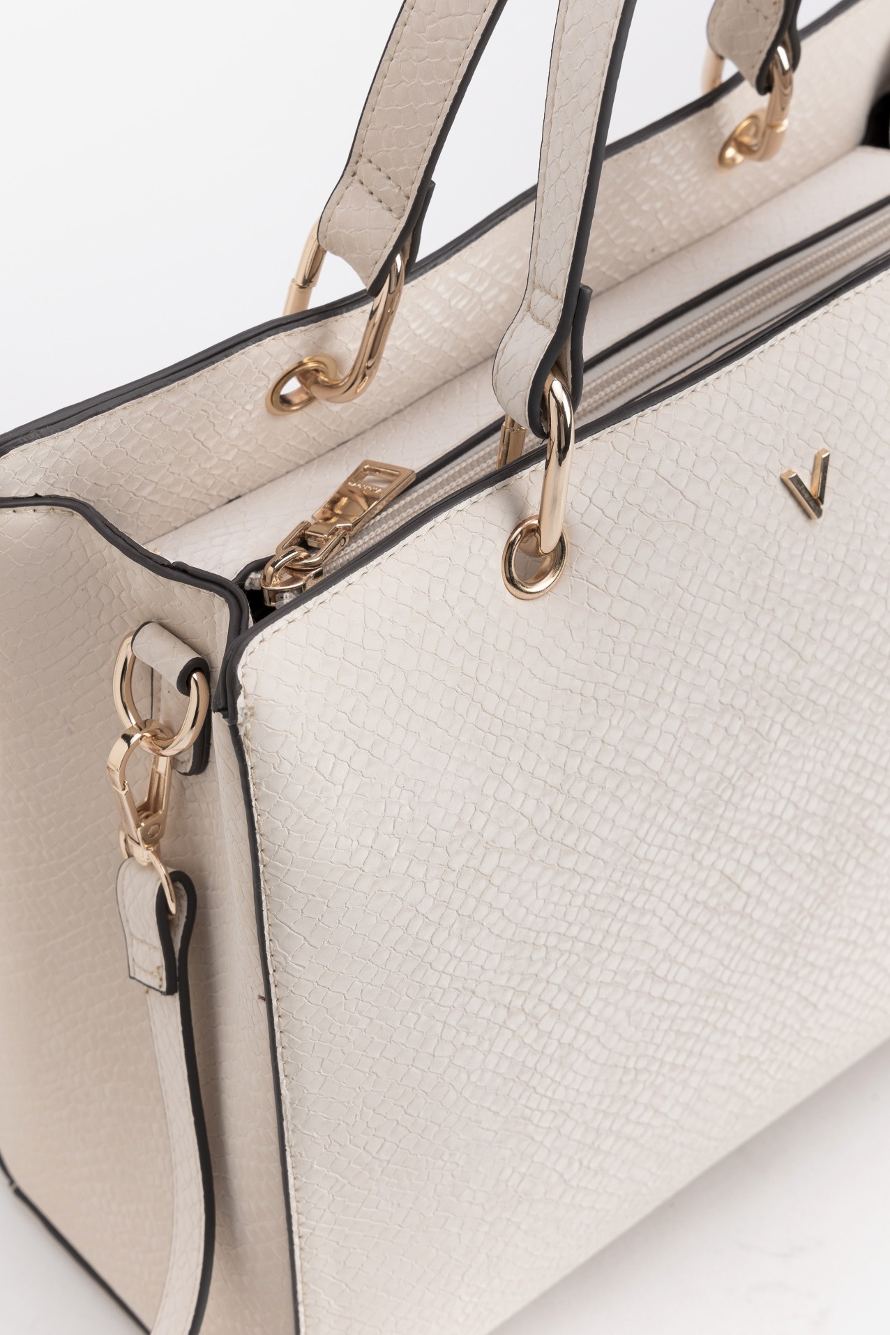 Bolso beige estructurado