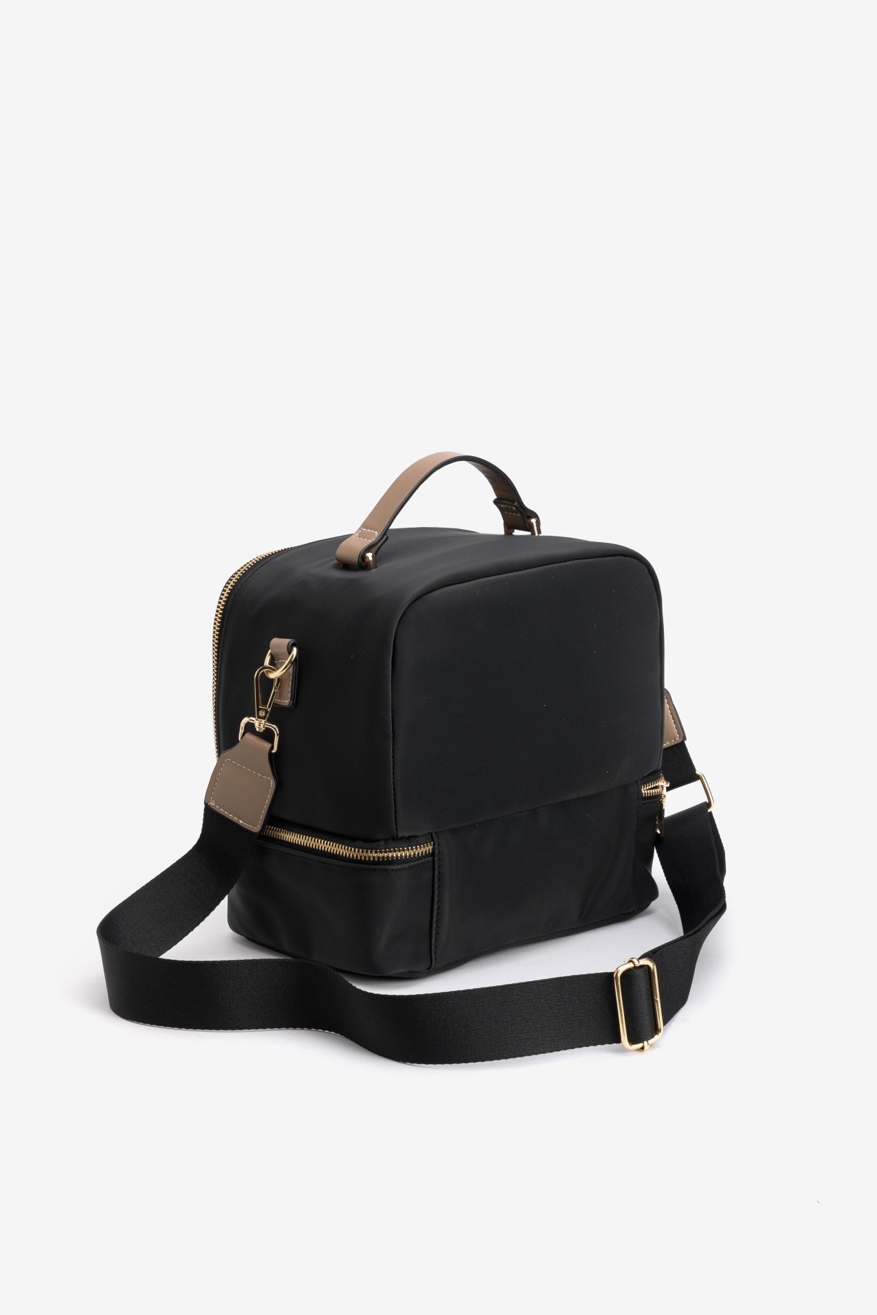 Black Square Shoulder Wallet