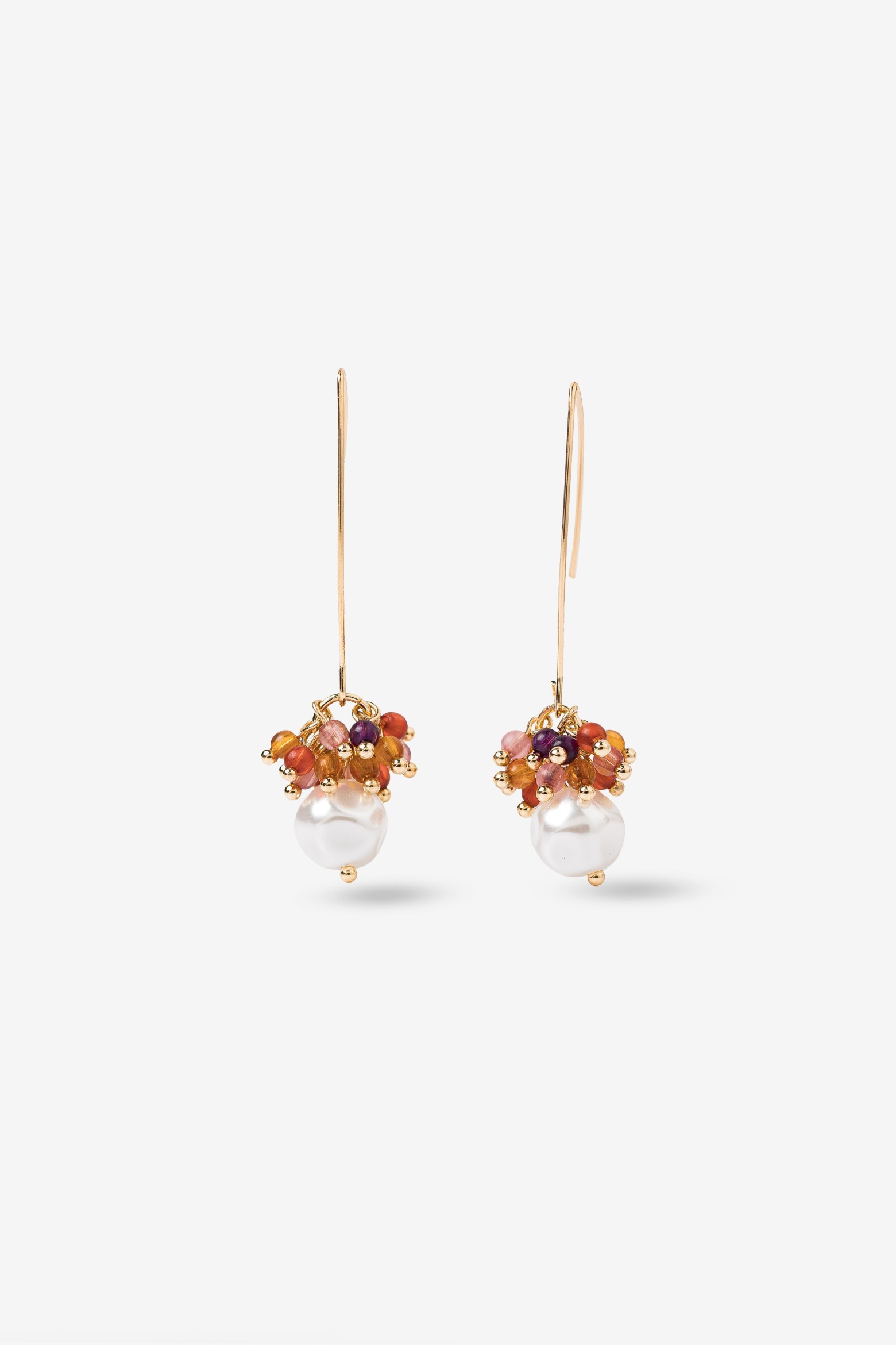 Pendientes largos dorados