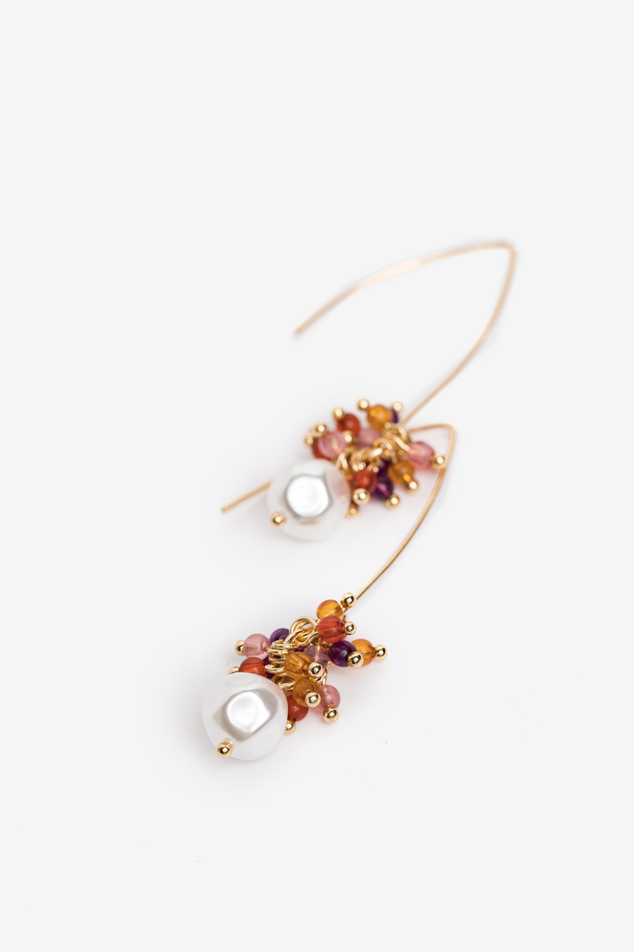 Pendientes largos dorados