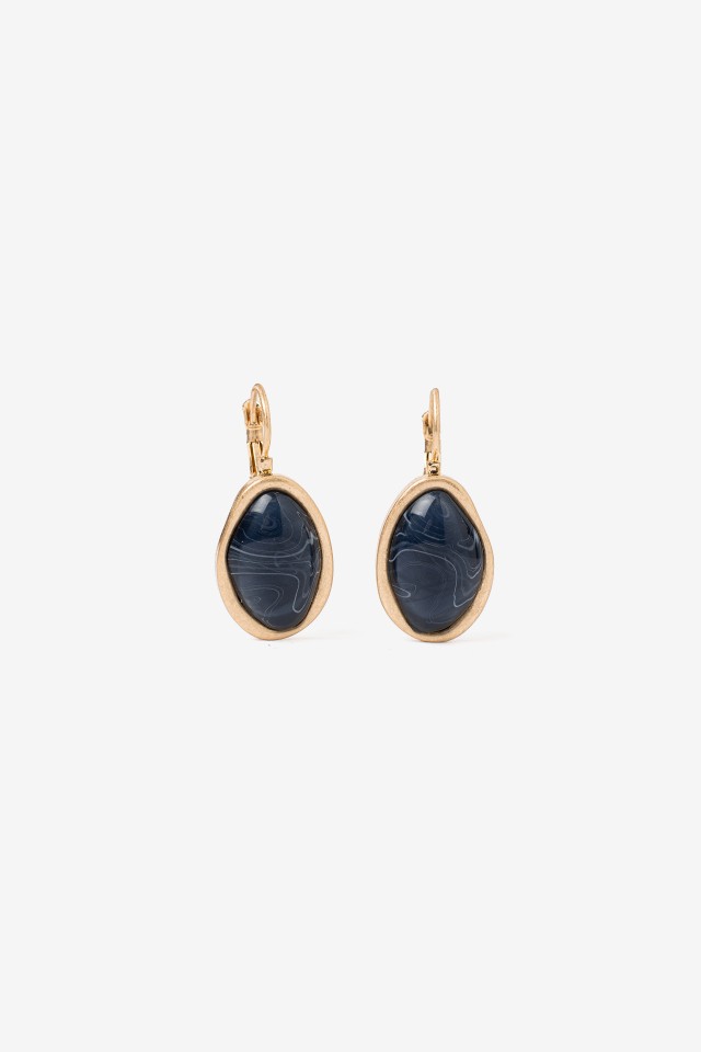 Gold Oval Minimalist Earrings