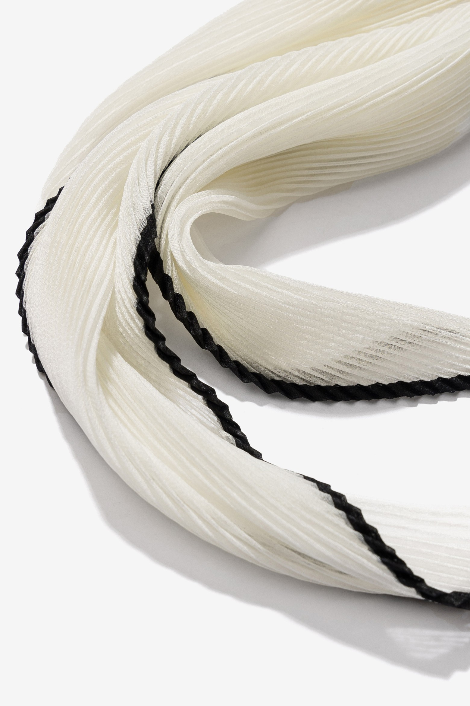 Bandana bege com detalhe estrela