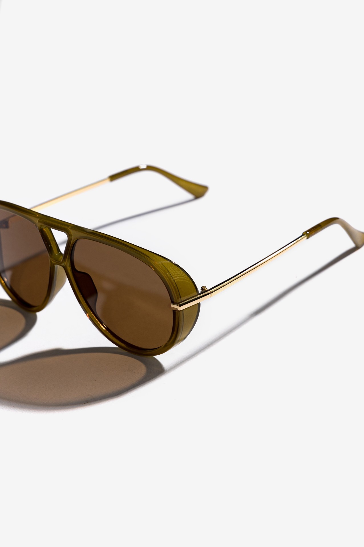 Oversized Green Aviator Sunglasses