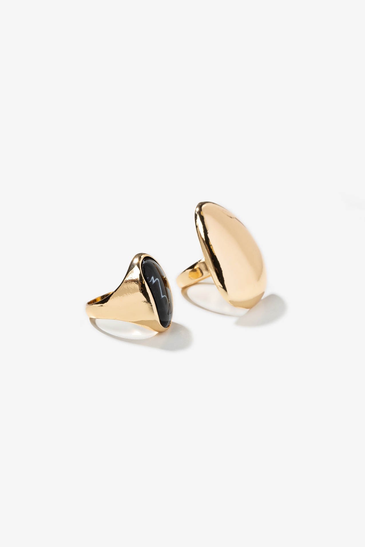 Chunky Gold Ring Set