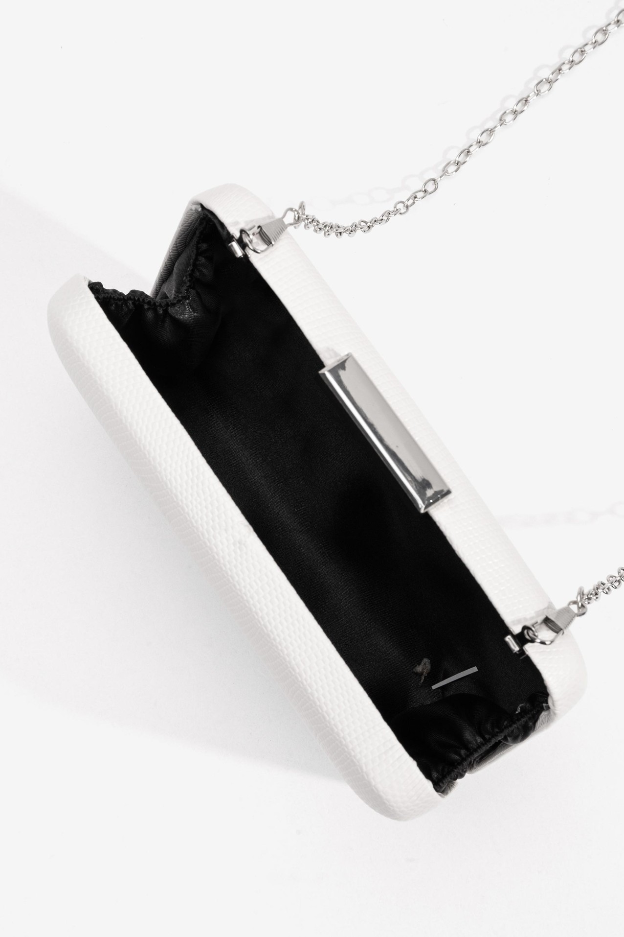 Croc Effect Clutch