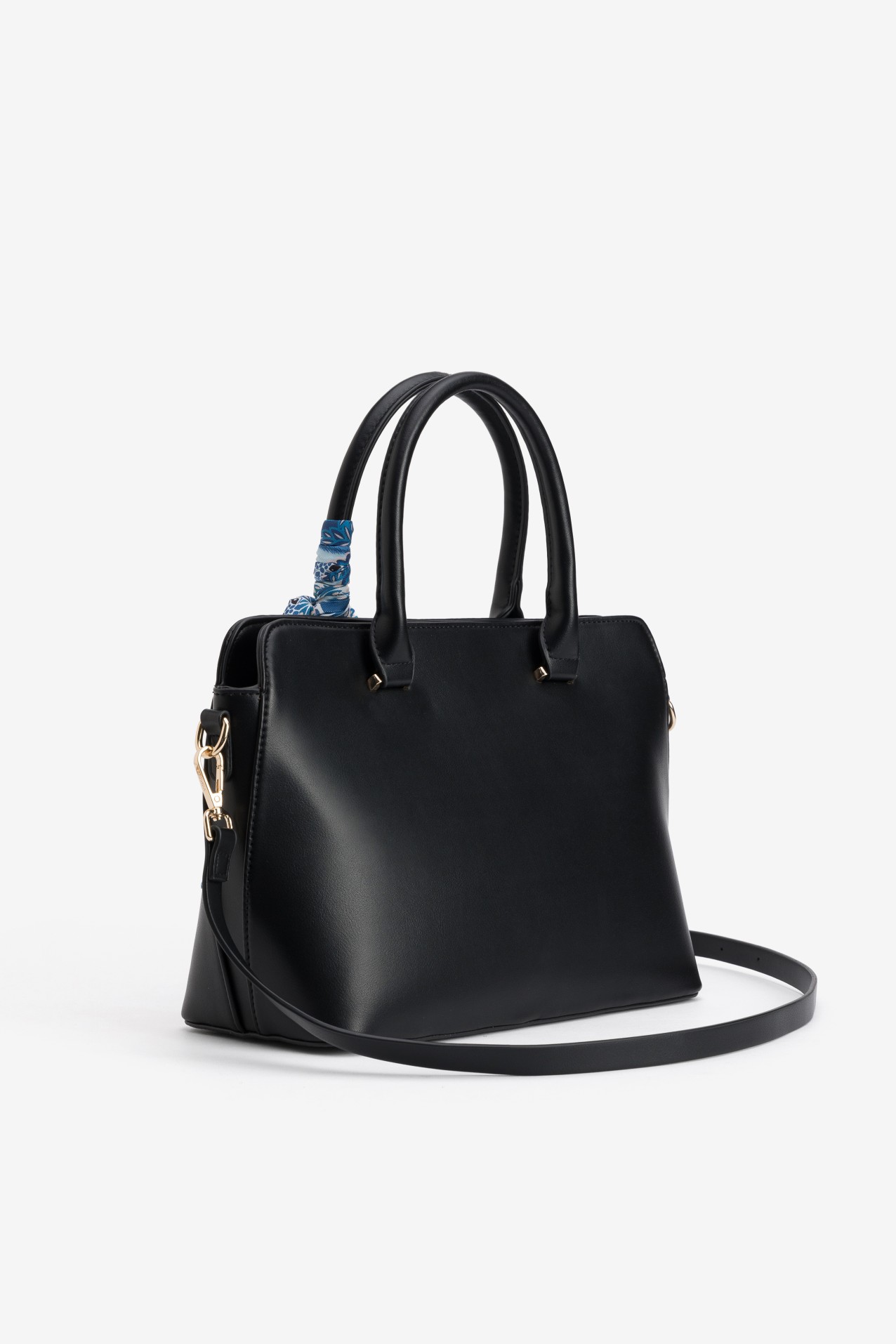 Bolso negro asa pa�uelo azul