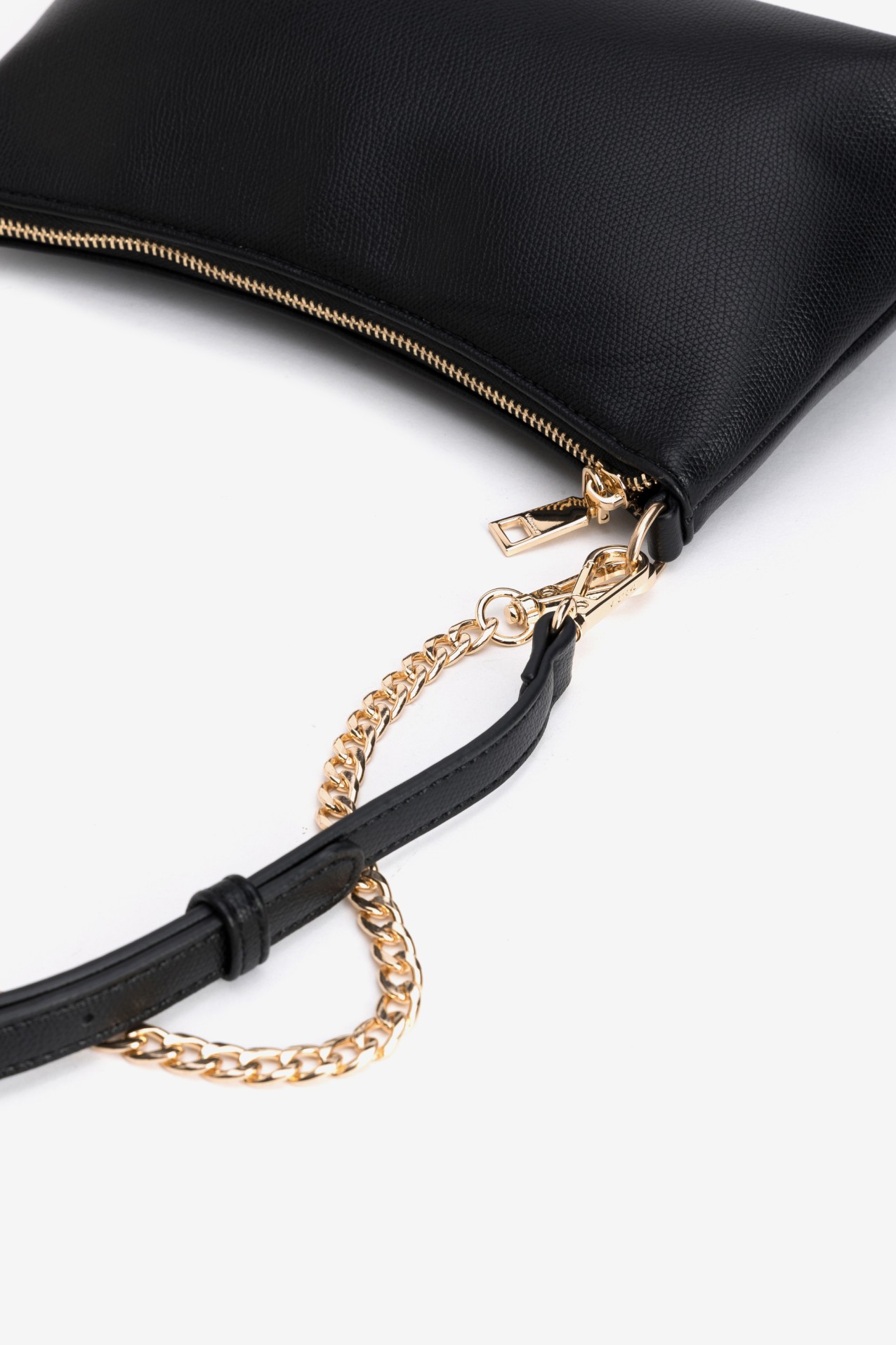 Black Wallet With Chain