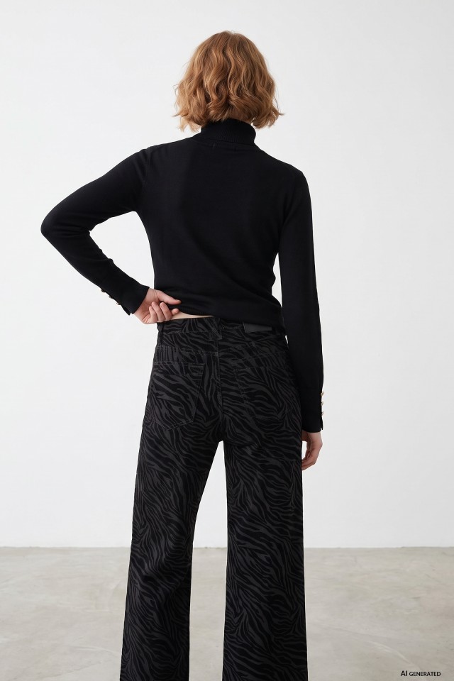Black Slim Knit Sweater Black Slim Knit Sweater