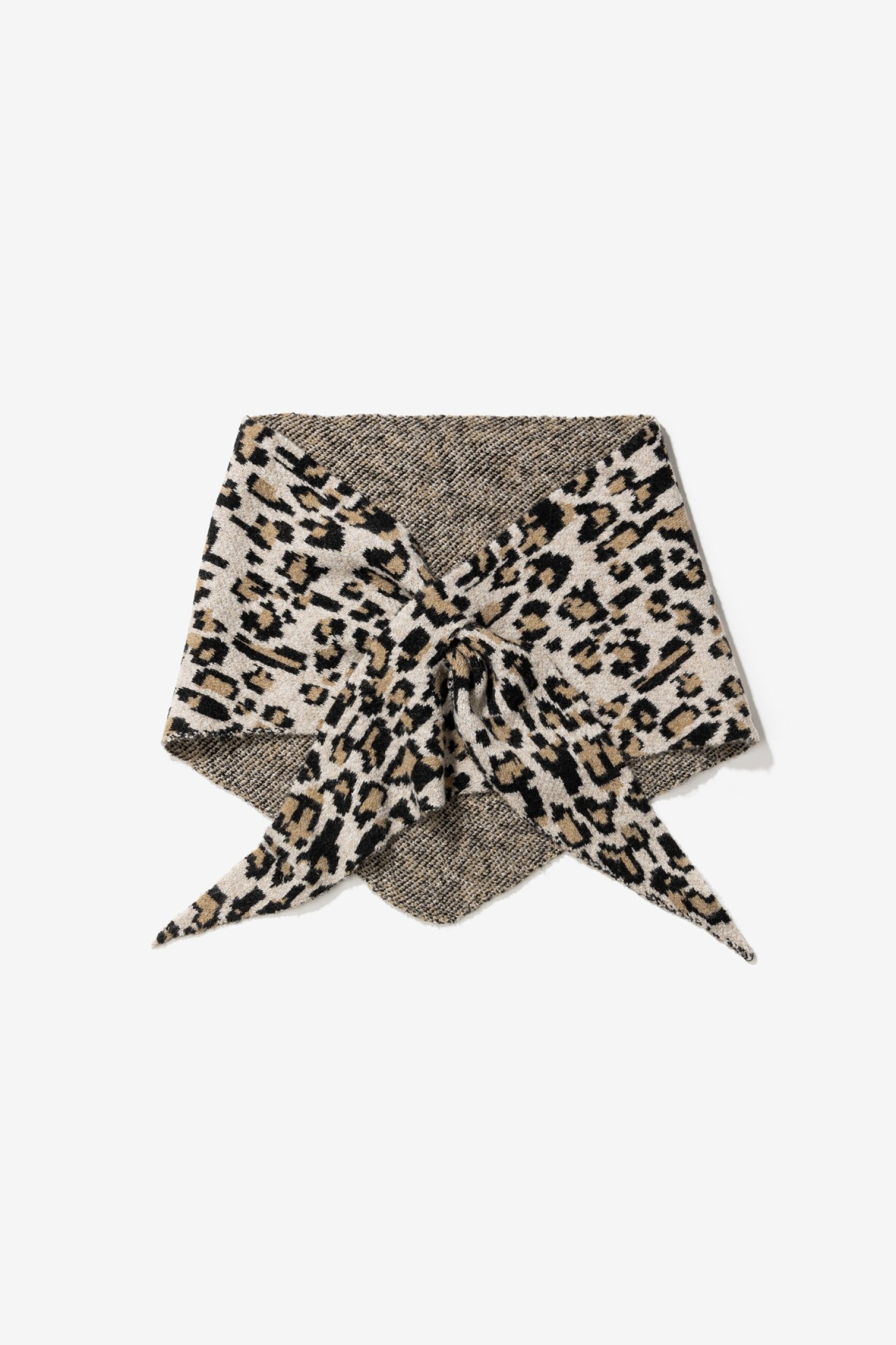 Cachecol triangular animal print